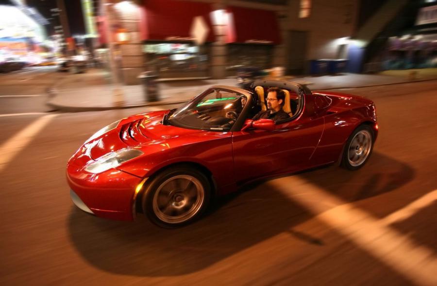  Tesla Roadster Over Unpaid Bill Magna Sues 2008 года  (фото 4 из 11)